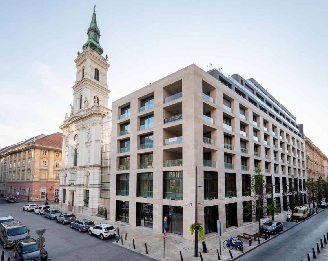 Emerald Downtown Luxury Suites With Hotel Services Budapest Exterior photo